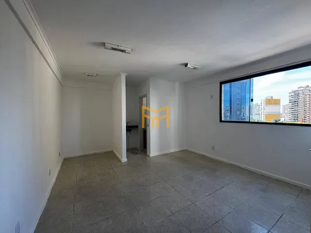 Loja para alugar, no bairro Nazaré em Belém