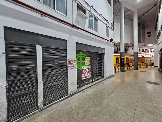 Loja com 68m², à venda ou para alugar, no bairro Benfica em Rio de Janeiro