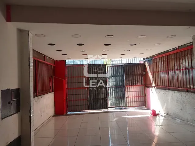 Loja com 110m², para alugar, no bairro Parque do Lago em São Paulo