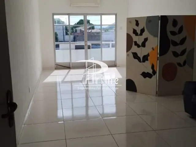 Loja com 47m², à venda, no bairro Maravista em Niterói