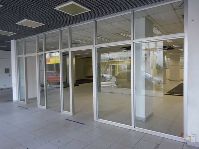 Loja com 765m², à venda, no bairro Cambuci em São Paulo