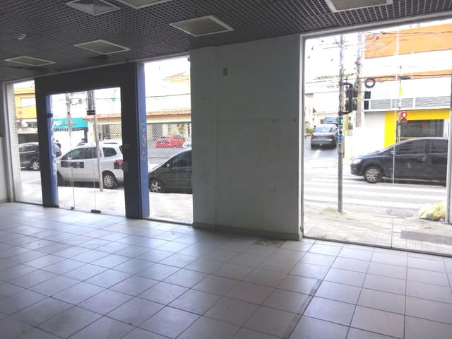 Loja com 765m², à venda, no bairro Cambuci em São Paulo