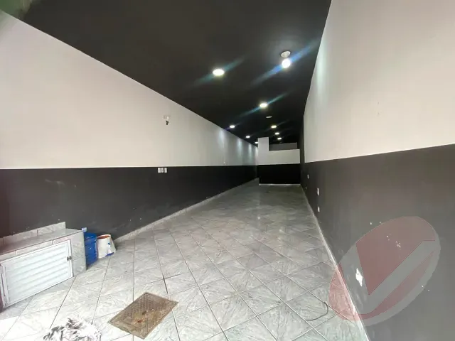 Loja com 142m², para alugar, no bairro caiçara em Praia Grande