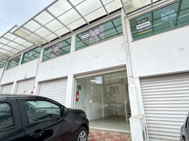 Loja para alugar, no bairro Dom Bosco em Juiz de Fora