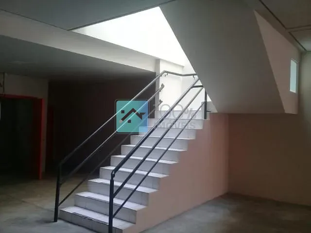 Loja com 300m², para alugar, no bairro Vila Adyana em São José dos Campos