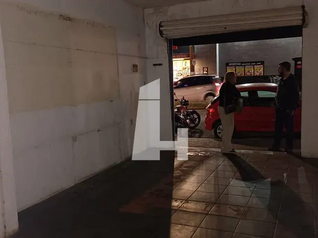 Loja com 35m², para alugar, no bairro Alvinópolis em Atibaia