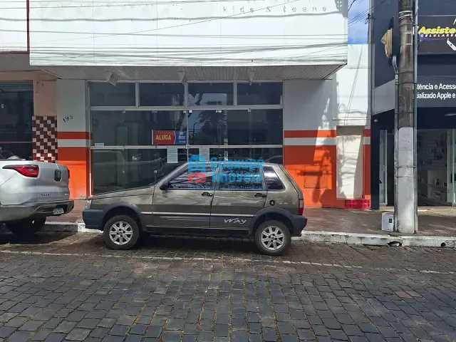 Loja para alugar, no bairro Centro em Guaxupé