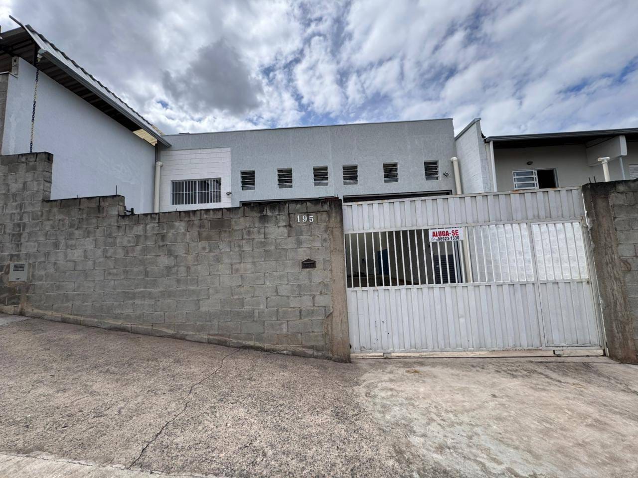 Loja-Salão, 204 m² - Foto 1