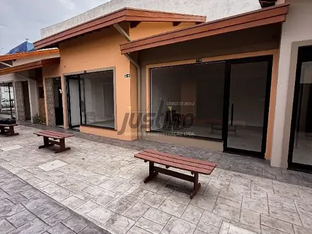 Loja com 43m², para alugar, no bairro Belas Artes em Itanhaém