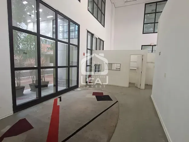 Loja para alugar, no bairro Cidade Monções em São Paulo