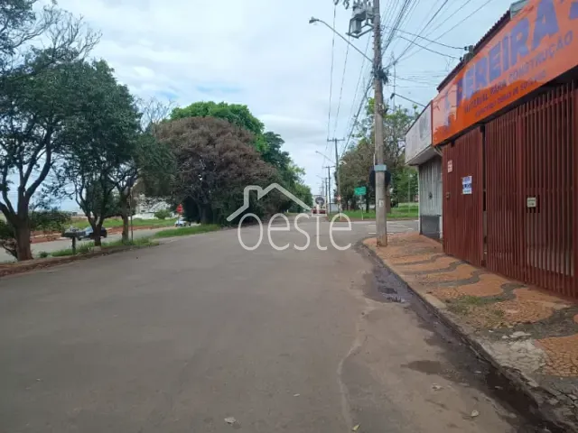 Loja com 250m², para alugar, no bairro Jardim São Francisco em Santa Bárbara D'Oeste