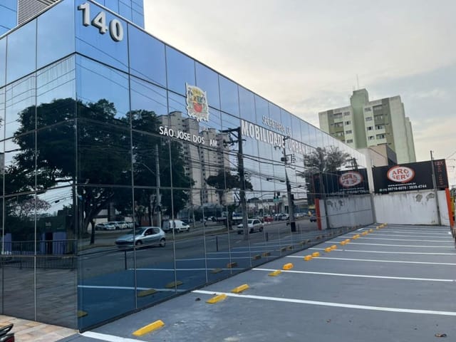 Foto do Loja - Loja para Locação 1000M², Parque Industrial, São José dos Campos - SP | RUSSI IMÓVEIS