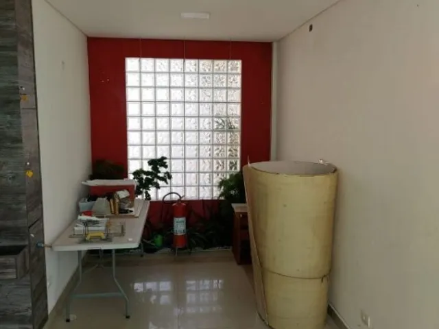 Loja com 65m², à venda ou para alugar, no bairro Vila Gilda em Santo André