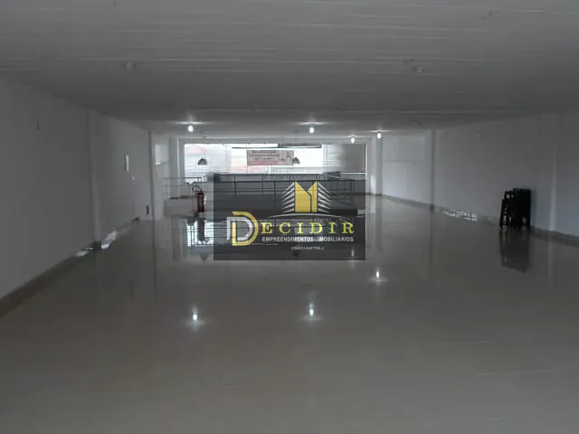 Loja com 600m², para alugar, no bairro Vila Formosa em São Paulo