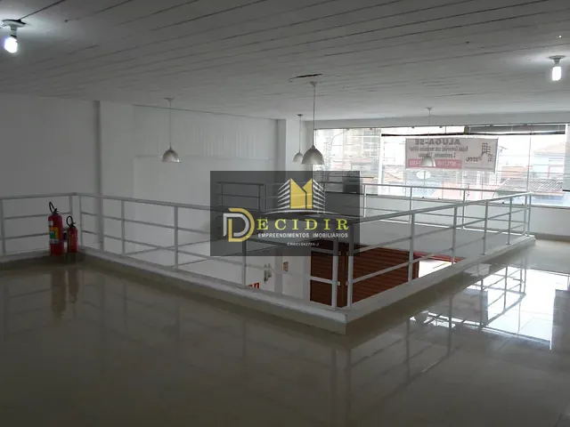 Loja com 600m², para alugar, no bairro Vila Formosa em São Paulo