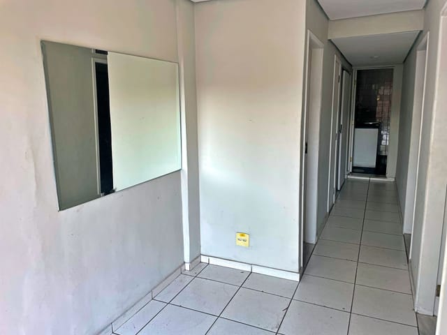 Foto do Loja - Loja com aproximadamente 43 m² para locação no bairro Caiçara, Belo Horizonte-MG | Laris imóveis