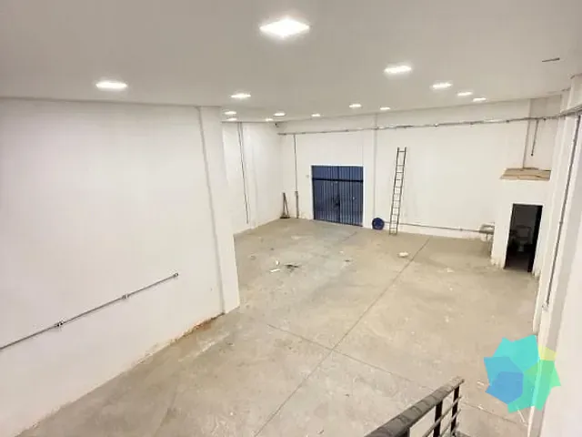 Loja com 300m², para alugar, no bairro Jardim Santa Marta em Salto
