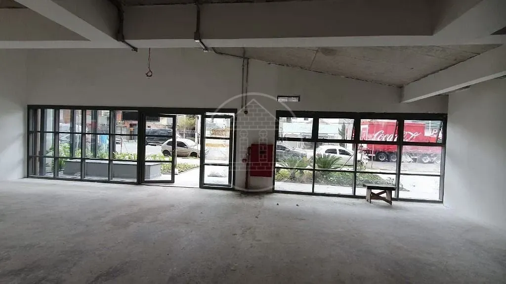 Loja-Salão, 390 m² - Foto 1