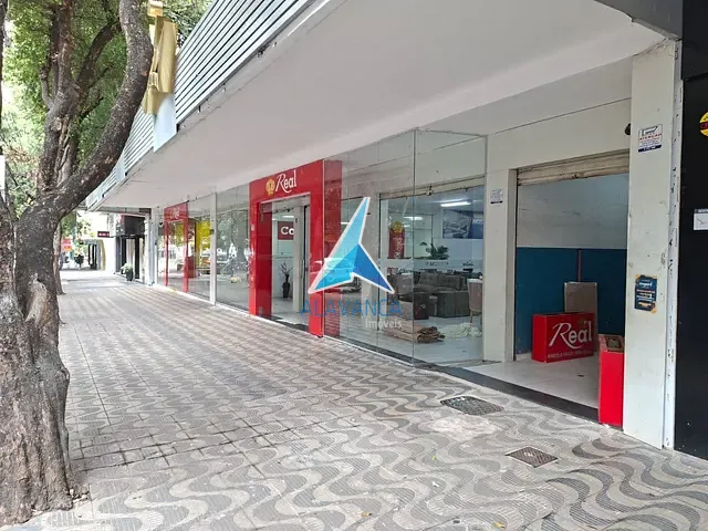 Loja com 1800m², à venda, no bairro Centro em Governador Valadares
