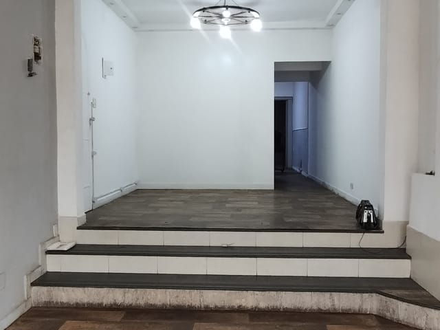 Foto do Loja - Salão Comercial para Locação – Vila Galvão, Guarulhos 🏢✨ | Imobiliária Compare