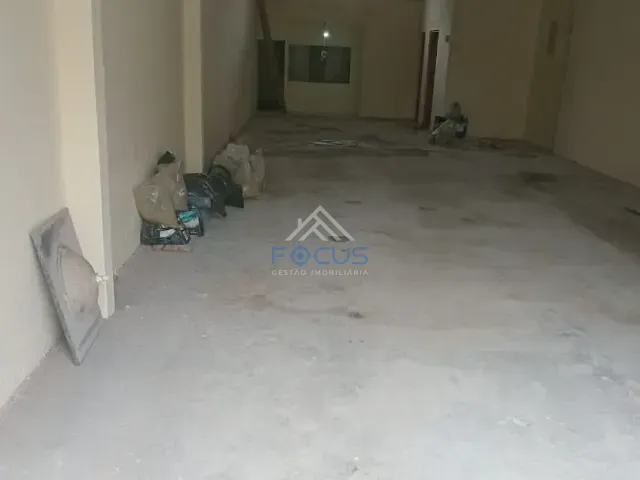 Loja com 200m², à venda ou para alugar, no bairro Ponte de São João em Jundiaí