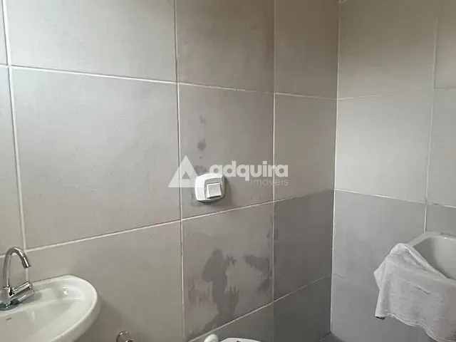 Loja com 100m², para alugar, no bairro Centro em Ponta Grossa