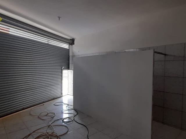 Foto do Loja - Loja/Salão em Parque Residencial California - Itaquaquecetuba | Imobiliária Villela Imóveis