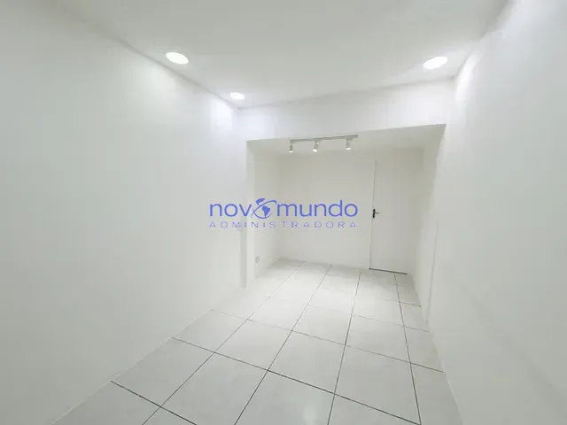 Loja com 31m², para alugar, no bairro Copacabana em Rio de Janeiro