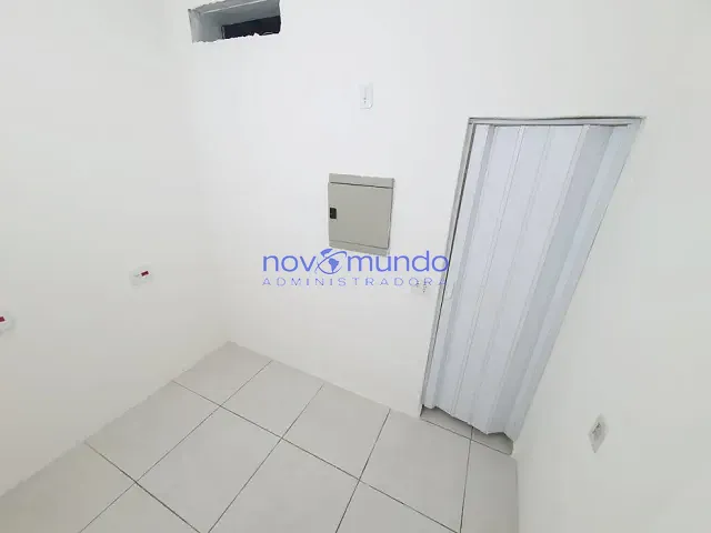 Loja com 31m², para alugar, no bairro Copacabana em Rio de Janeiro