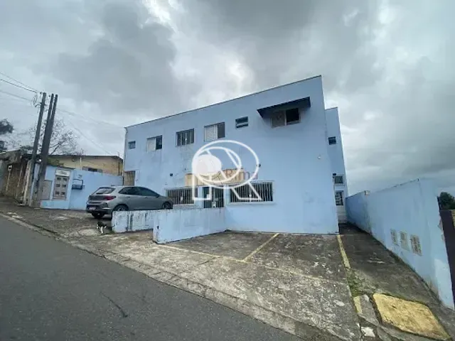 Loja à venda ou para alugar, no bairro Centro em Registro