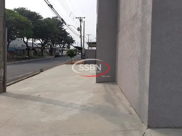 Loja com 480m², para alugar, no bairro Bosque dos Cedros em Nova Odessa