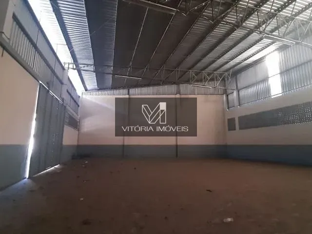 Loja com 2500m², para alugar, no bairro Jardim Marilandia em Vila Velha