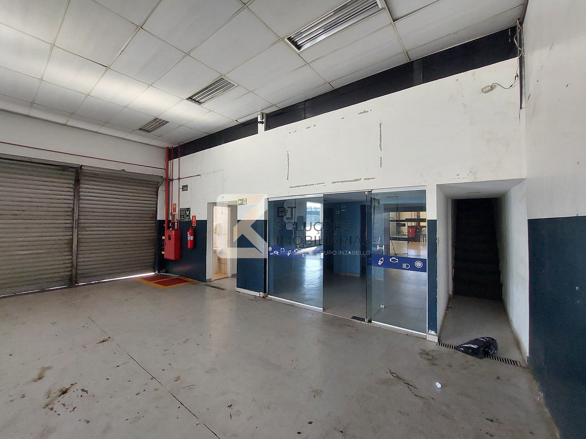 Prédio Inteiro para alugar, 1150m² - Foto 2