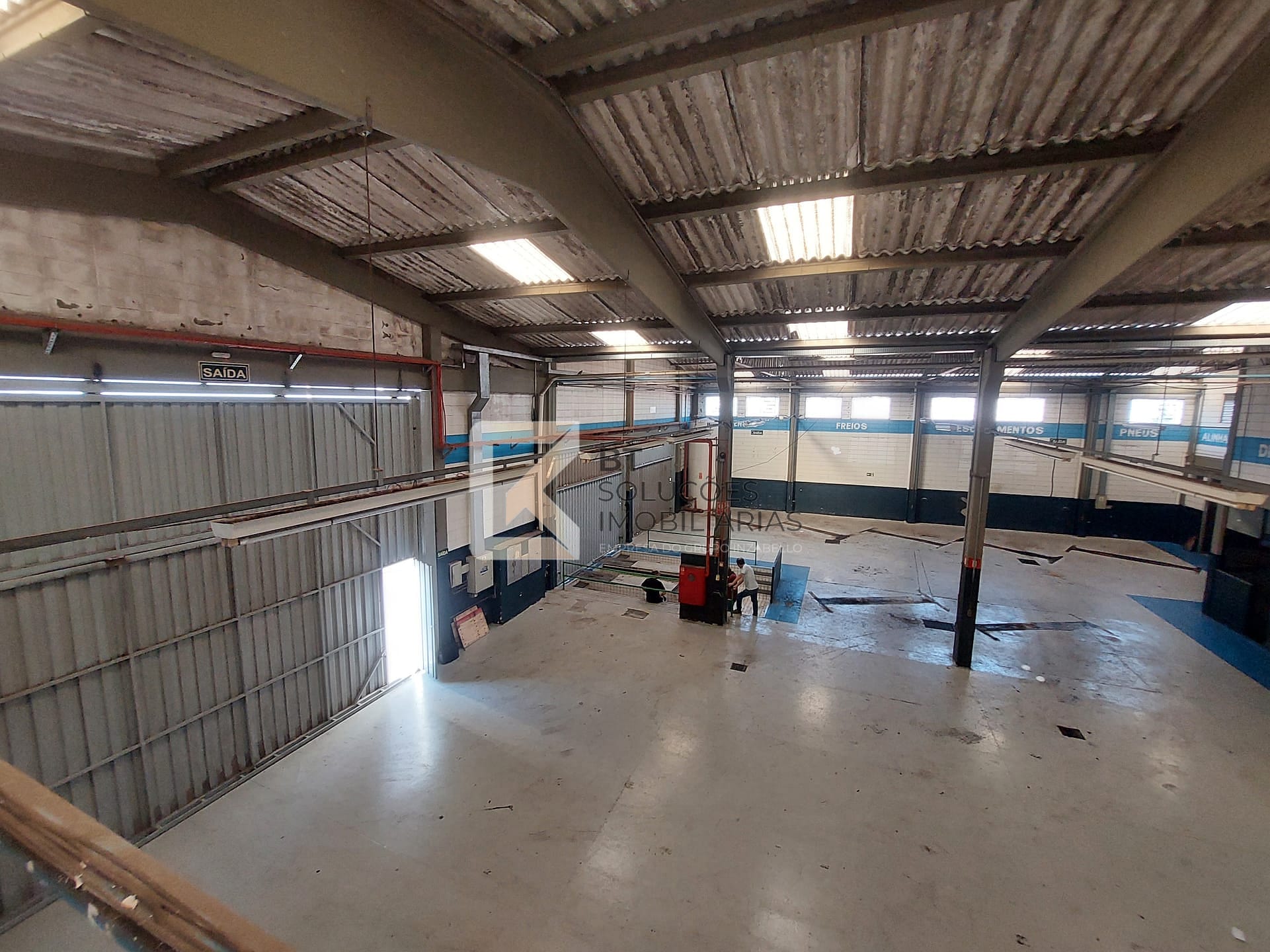 Prédio Inteiro para alugar, 1150m² - Foto 36