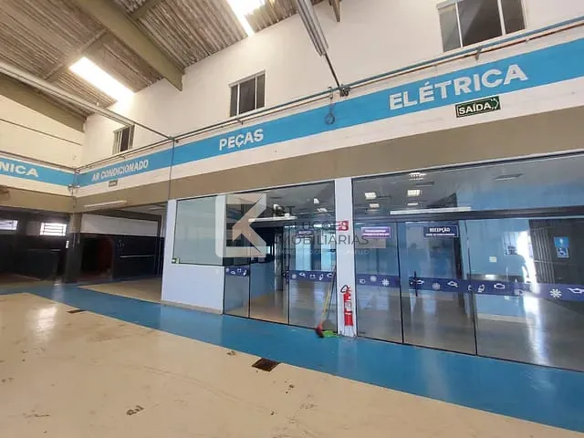 Loja com 1350m², para alugar, no bairro Distrito Industrial João Narezzi em Indaiatuba