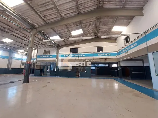 Loja com 1350m², para alugar, no bairro Distrito Industrial João Narezzi em Indaiatuba