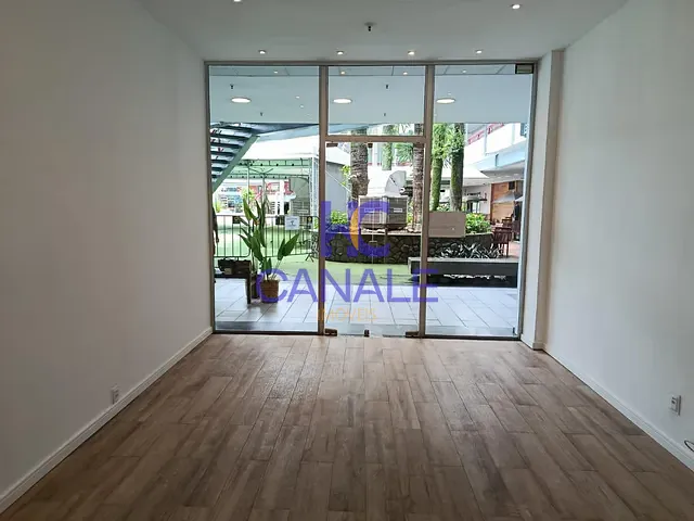 Loja com 29m², para alugar, no bairro Barra da Tijuca em Rio de Janeiro