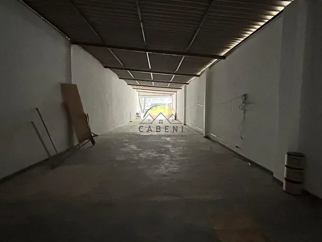 Loja com 220m², para alugar, no bairro Jardim Paulista em São Paulo
