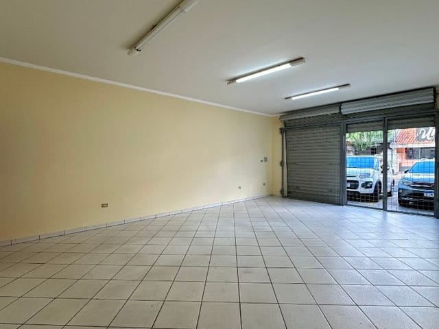 Loja com 41m², para alugar, no bairro Parque Residencial Jaguari em Americana