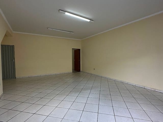 Loja com 41m², para alugar, no bairro Parque Residencial Jaguari em Americana