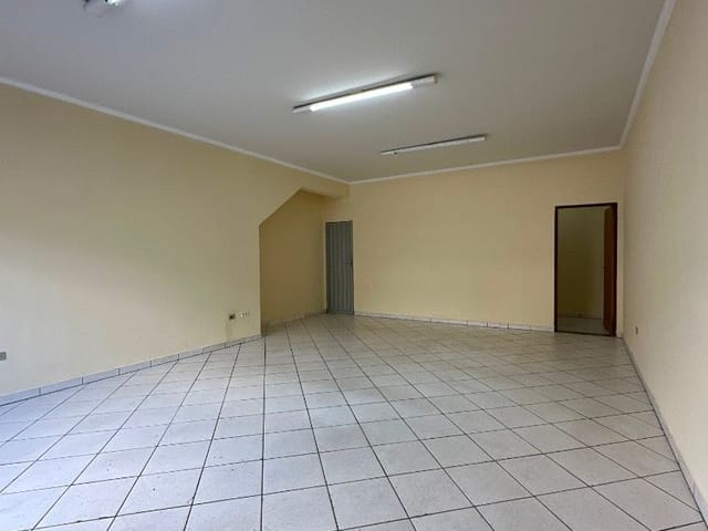 Loja com 41m², para alugar, no bairro Parque Residencial Jaguari em Americana