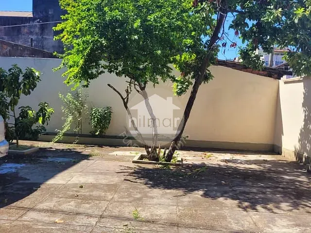 Loja com 230m², à venda, no bairro Penha em Rio de Janeiro