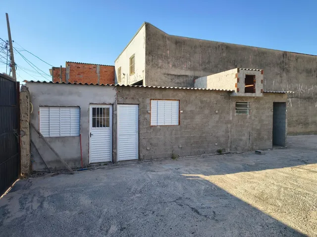 Loja com 1500m², para alugar, no bairro Cidade Satélite Íris em Campinas