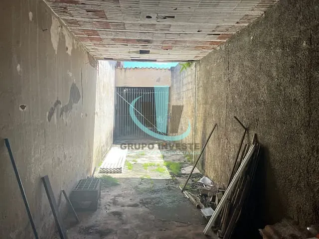 Prédio com 200m², à venda, no bairro JARDIM DAS ESTAÇÕES (VILA XAVIER) em ARARAQUARA