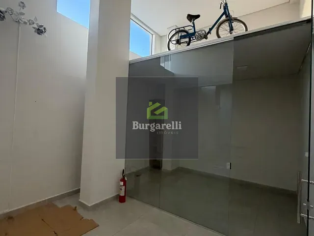 Loja para alugar, no bairro Centro em Lavras