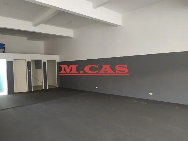Loja com 150m², para alugar, no bairro Vila Oratório em São Paulo