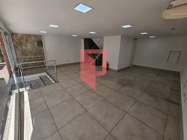 Loja com 219m², para alugar, no bairro Centro em Belo Horizonte