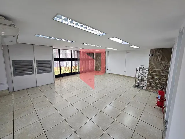 Loja com 219m², para alugar, no bairro Centro em Belo Horizonte
