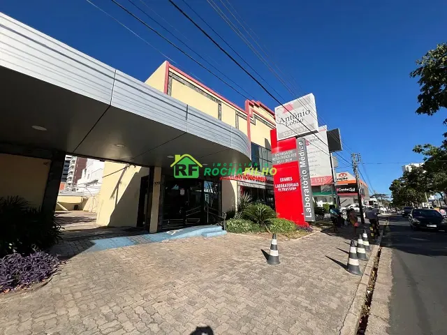 Loja com 873m², para alugar, no bairro Jóquei em Teresina
