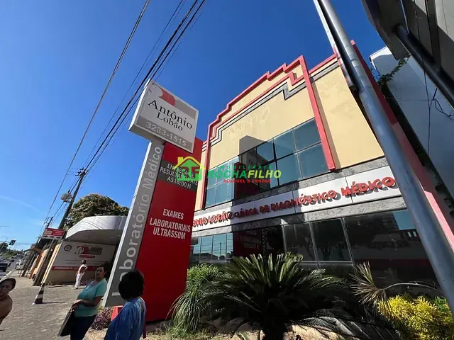 Loja com 873m², para alugar, no bairro Jóquei em Teresina